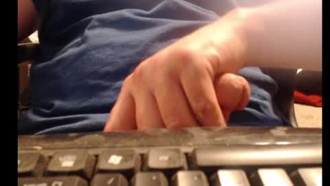 Snapshot of willowstick chatting on January 16, 3:23 am DrainMyBalls online show from January 16, 3:23 am