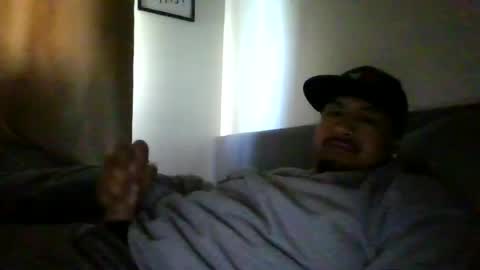 Snapshot of windowplug chatting on March 6, 5:09 pm windowplug online show from March 6, 5:09 pm