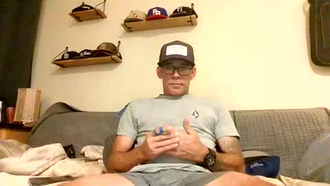 Snapshot of wingnutt765733 chatting on March 8, 6:50 am wingnutt765733 online show from March 8, 6:50 am