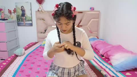 Snapshot of winnifer_gonzalez chatting on April 26, 3:15 am Winnifer Gonzalez online show from April 26, 3:15 am