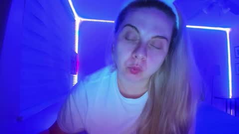 Winter Miracle online show from April 6, 5:30 am