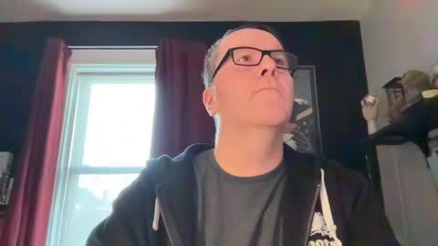 Snapshot of wintyr chatting on January 7, 7:59 pm wintyr online show from January 7, 7:59 pm