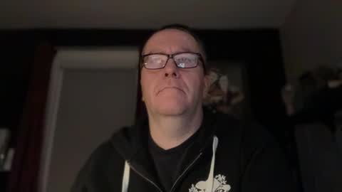 Snapshot of wintyr chatting on January 16, 10:53 am wintyr online show from January 16, 10:53 am