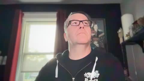 Snapshot of wintyr chatting on November 3, 9:16 pm wintyr online show from November 3, 9:16 pm