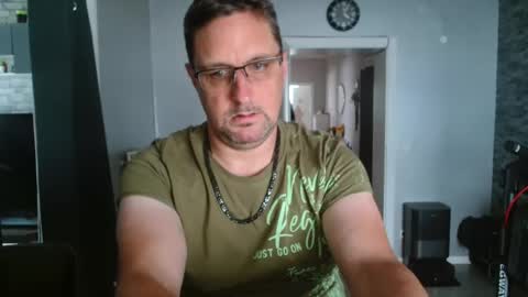 Dirty online show from June 11, 2:04 pm
