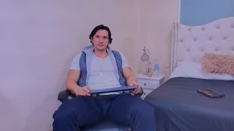 Wiston online show from March 19, 1:48 pm