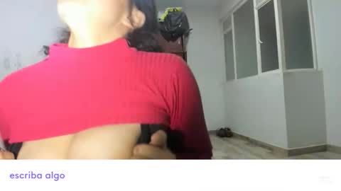 witch_3333 online show from May 5, 1:19 pm