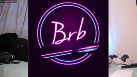 Snapshot of witch_eyes chatting on October 1, 4:02 pm  Anghel      online show from October 1, 4:02 pm