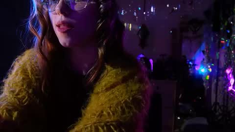 Snapshot of witch_fiona chatting on March 22, 8:01 pm Goddess of two strapons - Mr. long Don Mr. Pinky online show from March 22, 8:01 pm