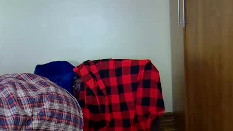 girlie o online show from January 6, 2:36 pm