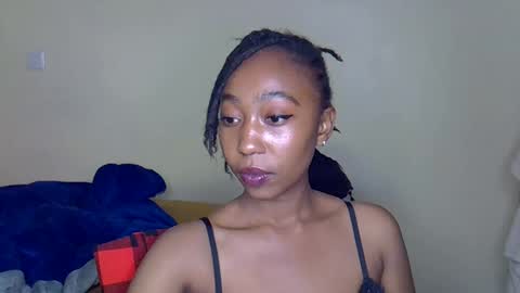 girlie o online show from January 10, 11:18 pm