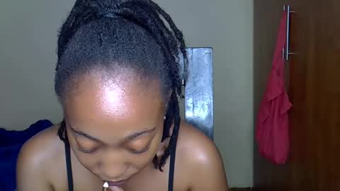 girlie o online show from January 29, 11:56 pm