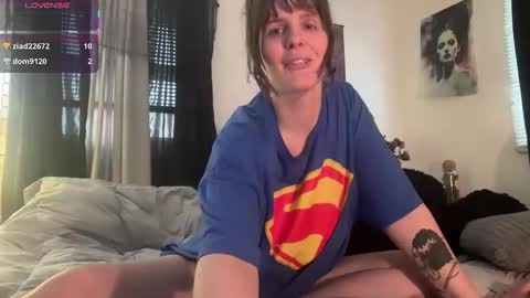 Snapshot of wldntulik2no chatting on January 13, 3:28 pm Moth online show from January 13, 3:28 pm