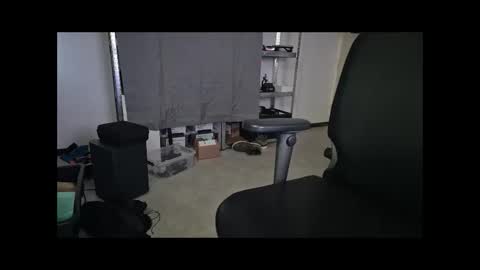 wnhz27 online show from February 7, 9:02 am