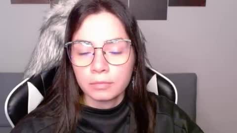 Alex online show from November 15, 1:36 am