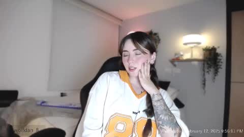   online show from February 13, 2:56 am