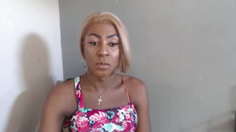 SHENIEL RODRIGUEZ online show from March 15, 9:32 pm