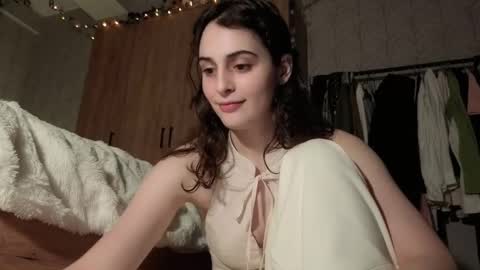 Stia online show from January 13, 2:22 pm