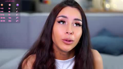 Snapshot of wonthityouback chatting on February 19, 1:40 pm Maria online show from February 19, 1:40 pm