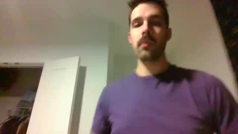 wontsaveyou online show from November 29, 5:43 am