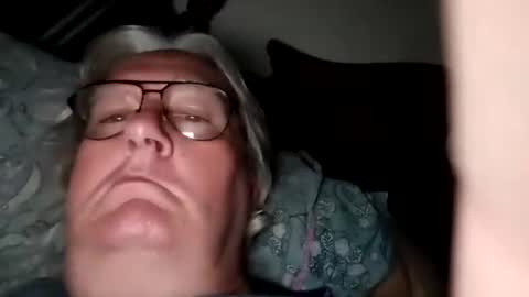 Snapshot of woodpecker115 chatting on October 29, 9:55 am woodpecker115 online show from October 29, 9:55 am