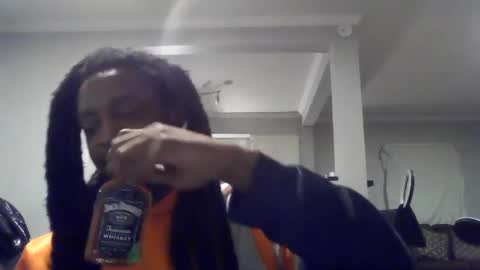 Snapshot of woodpipe69 chatting on January 2, 5:14 am Woodpipe69 online show from January 2, 5:14 am