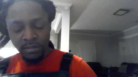 Snapshot of woodpipe69 chatting on February 21, 2:06 am Woodpipe69 online show from February 21, 2:06 am