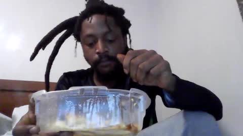 Snapshot of woodpipe69 chatting on September 25, 5:05 pm Woodpipe69 online show from September 25, 5:05 pm