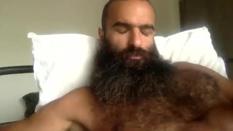 Snapshot of woof_wolf37 chatting on May 2, 3:28 pm woof_wolf37 online show from May 2, 3:28 pm
