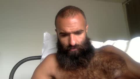 Snapshot of woof_wolf37 chatting on May 25, 4:46 pm woof_wolf37 online show from May 25, 4:46 pm