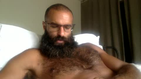 Snapshot of woof_wolf37 chatting on June 2, 3:47 pm woof_wolf37 online show from June 2, 3:47 pm