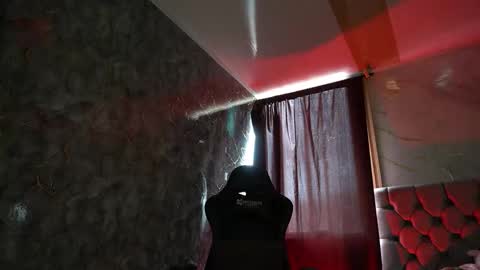 Snapshot of woondeer17 chatting on February 10, 7:07 pm Woondeer online show from February 10, 7:07 pm