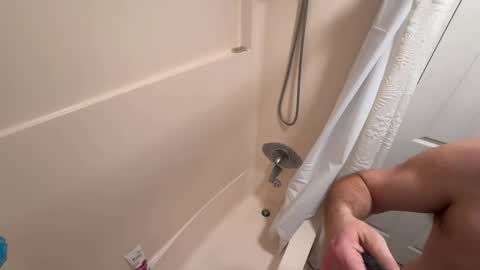 Snapshot of workplace_proximity_associate chatting on March 17, 9:40 pm workplace_proximity_associate online show from March 17, 9:40 pm