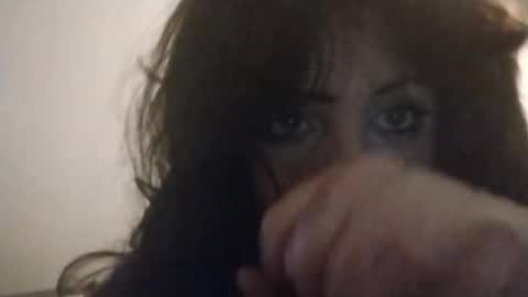 Clementine  online show from April 14, 6:19 am