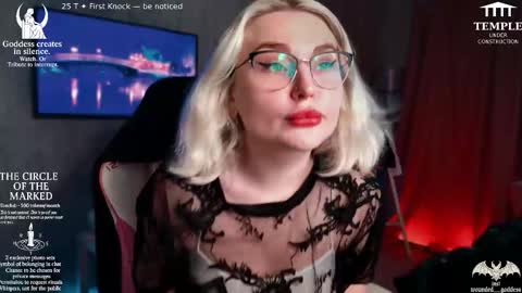 Goddess Sophy online show from November 15, 6:00 am