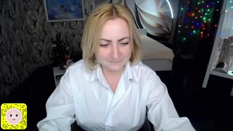 wow_co online show from January 1, 2:42 pm