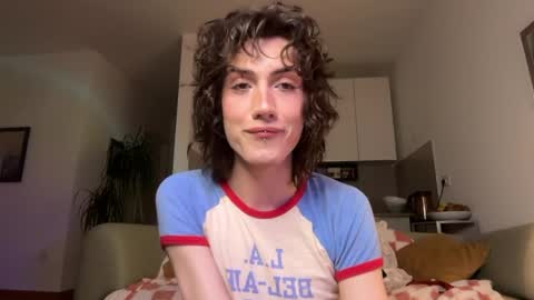 Glen online show from April 17, 7:50 pm