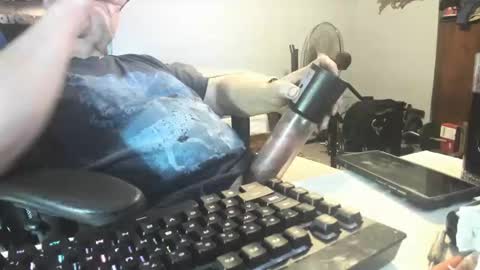 Snapshot of wowsers2022 chatting on December 7, 3:25 am wowsers2022 online show from December 7, 3:25 am