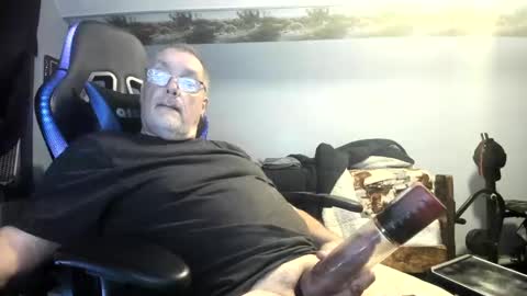 Snapshot of wowsers2022 chatting on October 20, 8:15 am wowsers2022 online show from October 20, 8:15 am