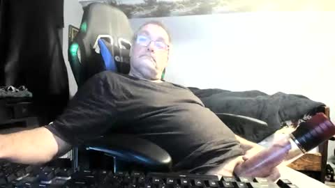 Snapshot of wowsers2022 chatting on November 9, 11:30 am wowsers2022 online show from November 9, 11:30 am