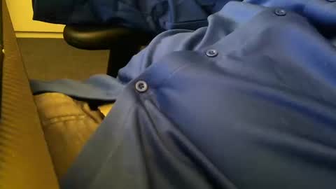 Snapshot of wrangleat0r chatting on October 14, 12:33 am wrangleat0r online show from October 14, 12:33 am