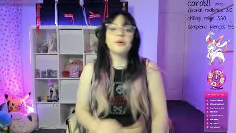 Snapshot of wrenvalentine chatting on September 14, 11:09 am Wren Valentine online show from September 14, 11:09 am