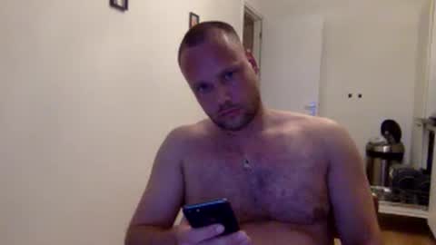 Snapshot of wsvogel chatting on December 10, 2:06 pm joejoe online show from December 10, 2:06 pm