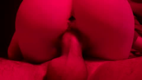 wtfmee30 online show from December 3, 8:00 am