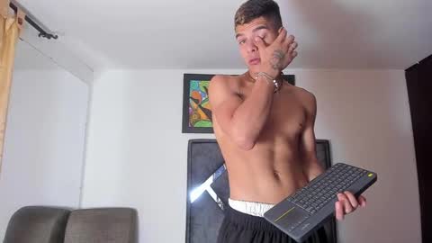 wyatt online show from October 30, 12:17 pm