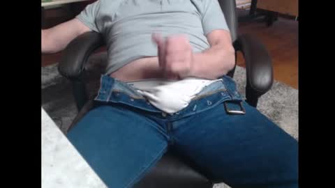 Snapshot of x7333 chatting on February 22, 12:23 am x7333 online show from February 22, 12:23 am