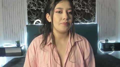 Adeline online show from February 28, 2:51 pm