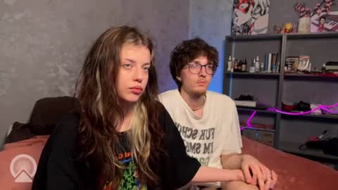 Snapshot of x_files_t chatting on June 25, 12:54 am Philipp and Este online show from June 25, 12:54 am
