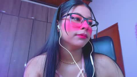 XALLYSONX online show from March 12, 11:27 am