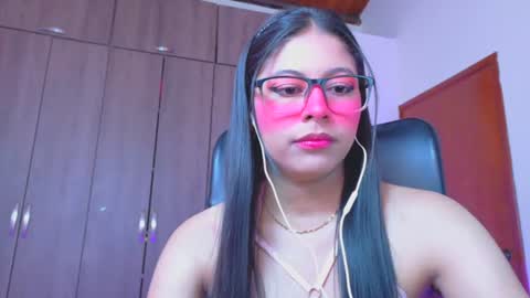 Snapshot of xallysonx_ chatting on June 27, 12:22 pm XALLYSONX online show from June 27, 12:22 pm